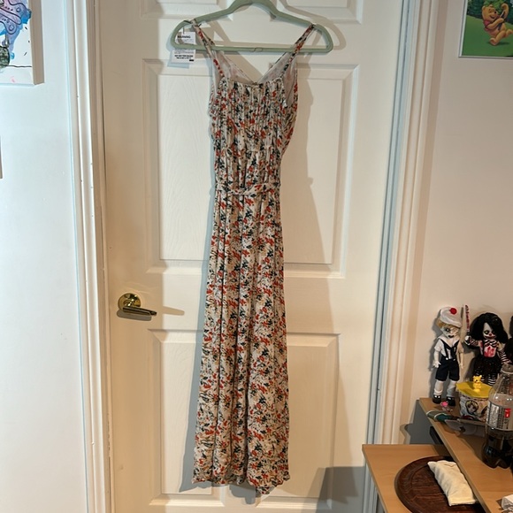 NWT Ladies size small Lined Maxi Dress - Picture 2 of 11